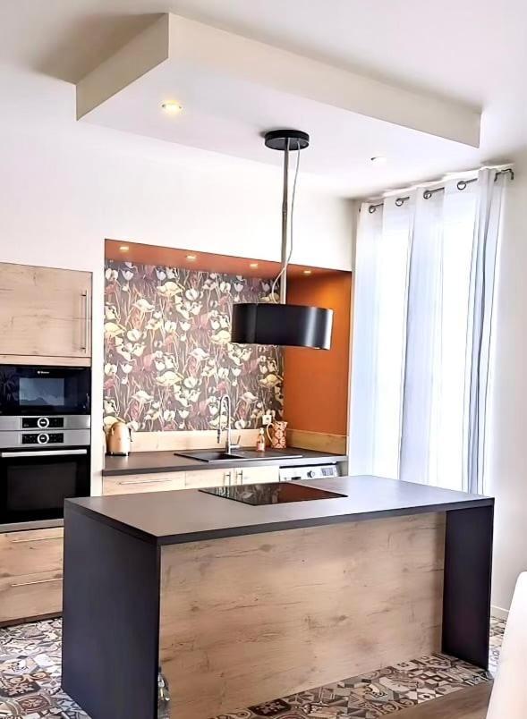 La Lorraine : Cosy En Centre Ville Poitiers Luaran gambar
