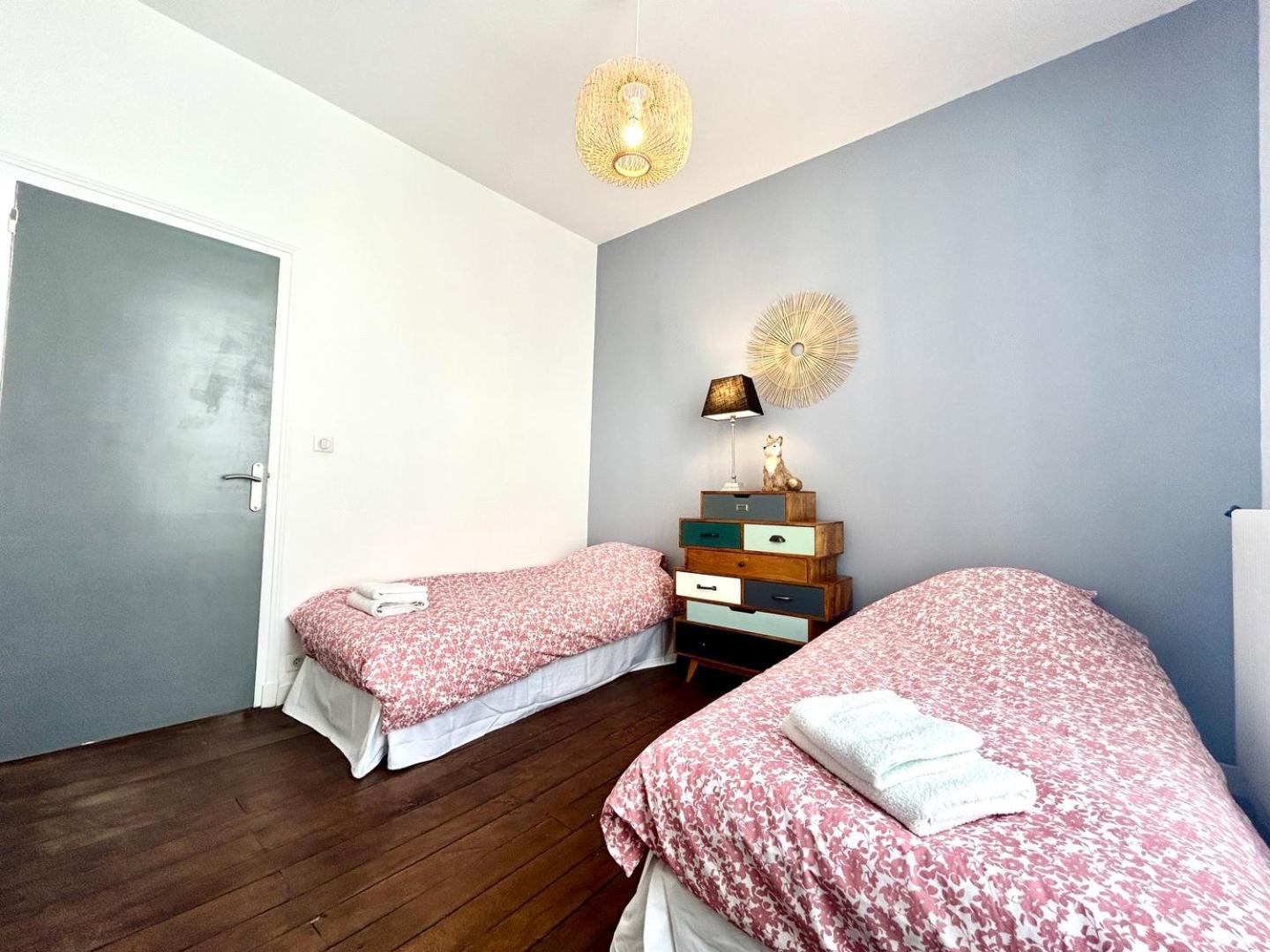 La Lorraine : Cosy En Centre Ville Poitiers Luaran gambar